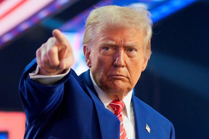 রাষ্ট্রপুঞ্জের মানবাধিকার পরিষদ (ইউএনএইচআরসি) থেকে সরে দাঁড়াল আমেরিকা। বুধবার প্রেসিডেন্ট ডোনাল্ড ট্রাম্প এই পদক্ষেপের কথা ঘোষণা করেছেন।