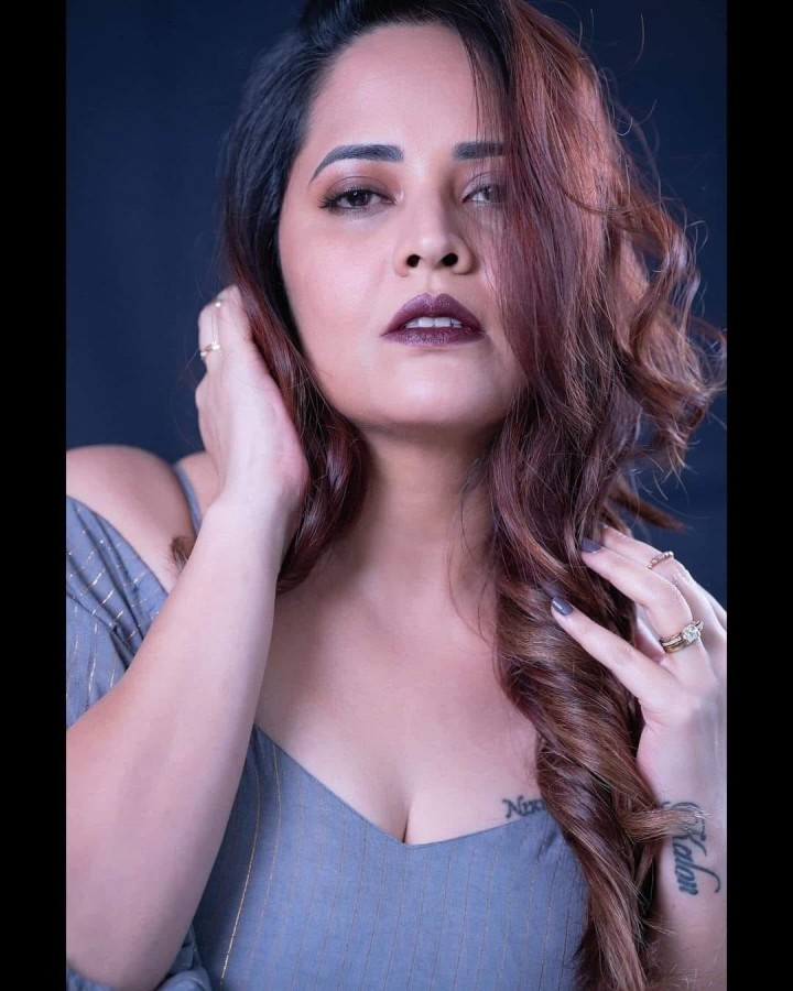 Sexy anasuya Bharadwaj