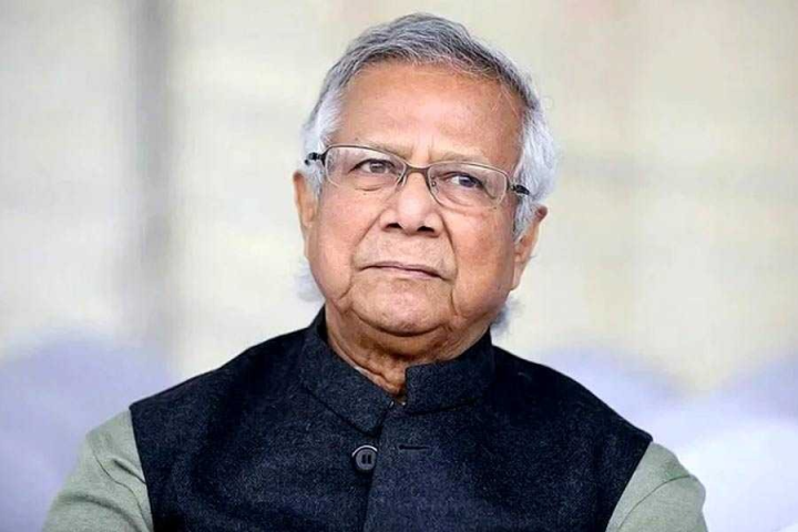 বাংলাদেশে দিকে দিকে ভাঙচুর এবং অগ্নিসংযোগের ঘটনায় কঠোর পদক্ষেপ করা হবে। এই ধরনের অশান্তি বরদাস্ত করা হবে না। ধানমন্ডিতে বঙ্গবন্ধু শেখ মুজিবুর রহমানের বাড়ি ভাঙচুরের ঘটনায় দ্বিতীয় বিবৃতি দিল মুহাম্মদ ইউনূসের অন্তর্বর্তী সরকার।