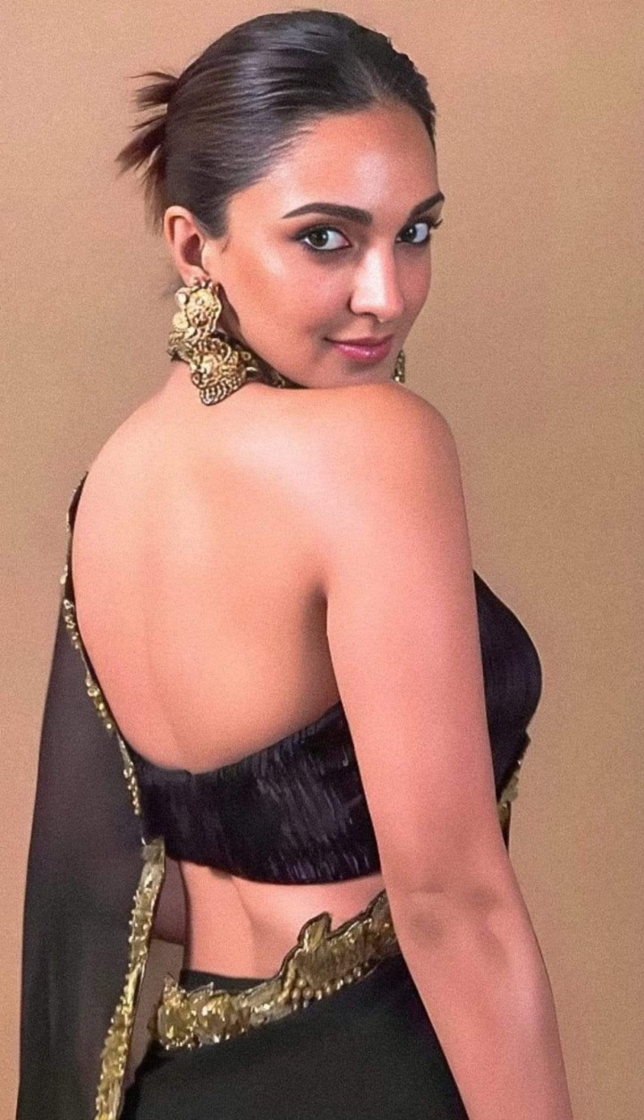 Cute kiara advani