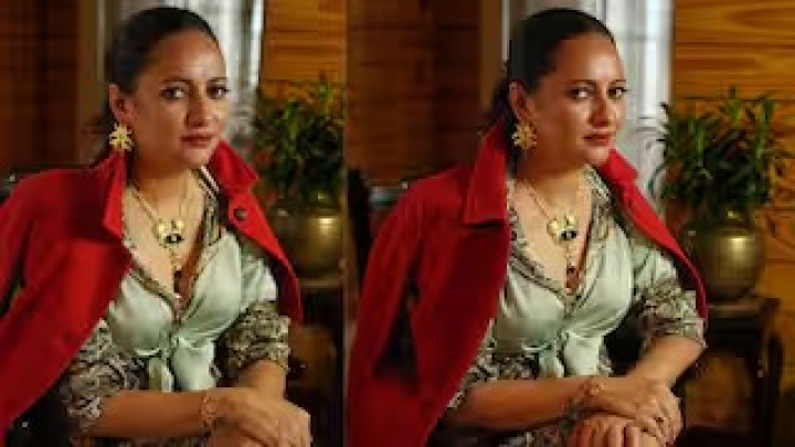 সম্প্রতি নিইজের ইন্সট্যাহ্যান্ডেলে এক বাক্স চকলেট আর লাল গোলাপের ছবি পোস্ট করেছেন নীলাঞ্জনা। তাতেই প্রশ্ন করেন ভক্তরা তবে কি জীবনে নতুন কেউ? যদিও সেই জল্পনায় নিজেই জল ঢেলে দেন অভিনেত্রী।