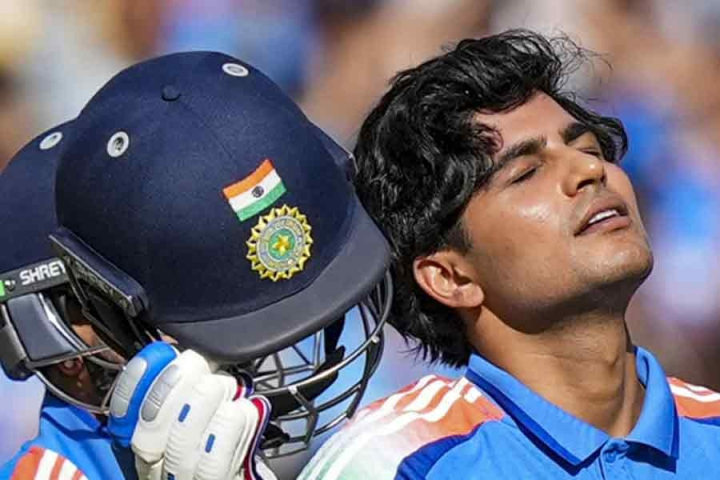 ইংল্যান্ডের বিরুদ্ধে বুধবার অহমদাবাদে শতরান করেন শুভমন গিল। সেই একটি শতরানে একাধিক নজির গড়লেন তিনি।