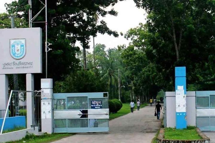 শুধু শেখ মুজিবুর রহমান বা তাঁর পরিবারের লোকেরাই নন, মানবতাবাদী লালন সাঁই, বিজ্ঞানী আচার্য সত্যেন্দ্রনাথ বসু, আচার্য প্রফুল্লচন্দ্র রায়, কবি জীবনানন্দ দাশেরাও যে বাংলাদেশে ইউনূস সরকারের কাছে সমান অবাঞ্ছিত— খুলনা বিশ্ববিদ্যালয় কর্তৃপক্ষ তা স্পষ্ট করে দিলেন।