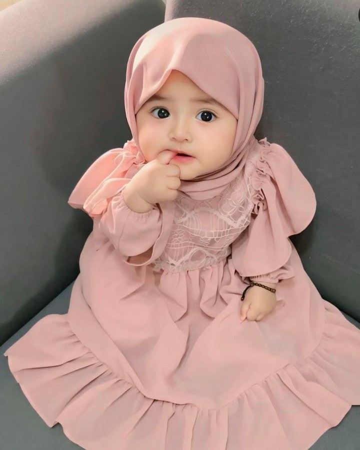 सुपर क्युट फातिमा