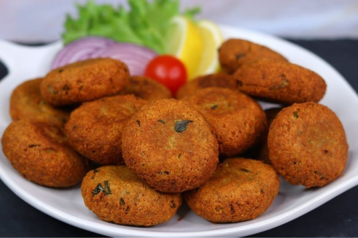 টিকিয়া খেতে কার কার ভালোলাগে?