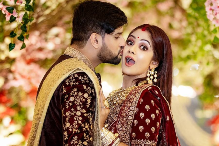 এই প্রথম না এর আগেও এই তারকা জুটিকে নিয়ে একাধিকবার একাধিক বিতর্ক সামনে এসেছে তবে সবার মুখ বন্ধ করে নীল ভট্টাচার্য-তৃণা সাহার দাম্পত্য অটুট।