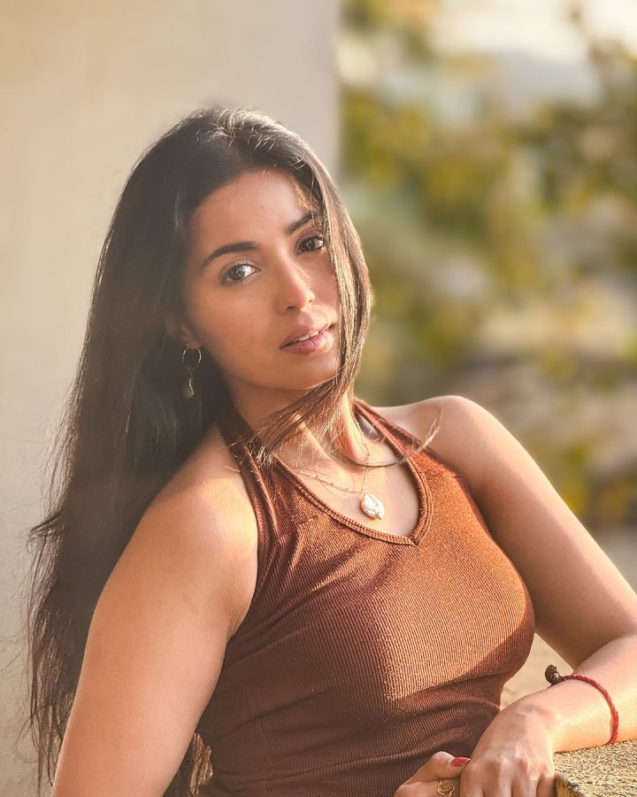 நடிகை பாவீகா