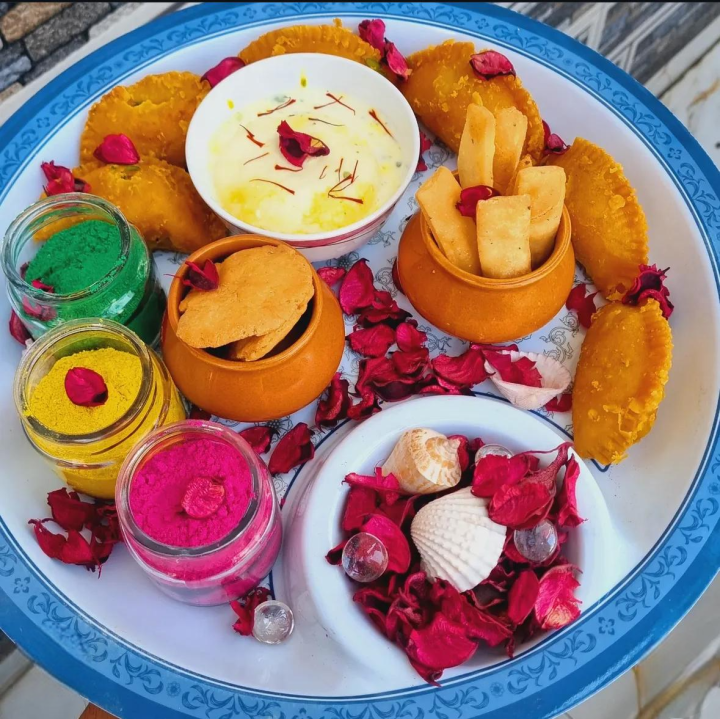 ହୋଲି ସ୍ପେସାଲ