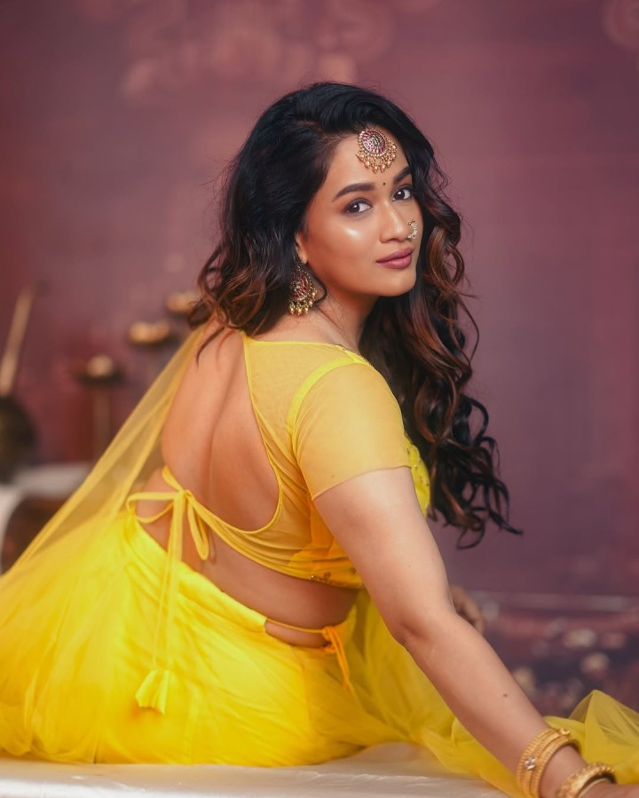 சும்மா தேவதை மாதிரி இருக்காங்க!!