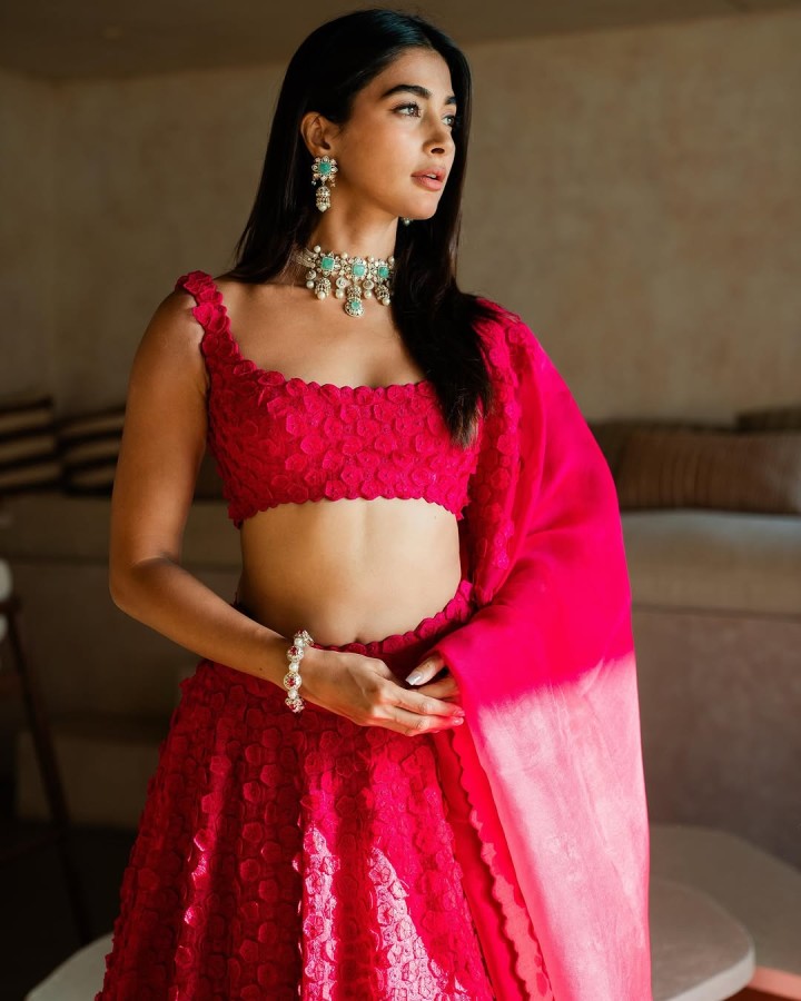 Guess this actress's name??