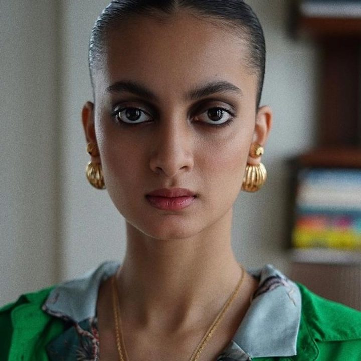 র‍্যাম্পেই বেশি স্বছন্দ যীশু কন্যা সারা।