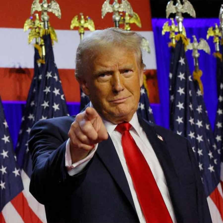 ট্রাম্পের নতুন আদেশনামা অনুযায়ী, আমেরিকায় নাগরিকত্বের প্রমাণপত্র ছাড়া কোনও ভোটারই ভোট দেওয়ার জন্য নিজের নাম নথিভুক্ত করতে পারবেন না। পাশাপাশি, নির্বাচনের দিনের মধ্যেই সকলকে ভোট দিতে হবে বলেও উল্লেখ রয়েছে ওই আদেশনামায়।