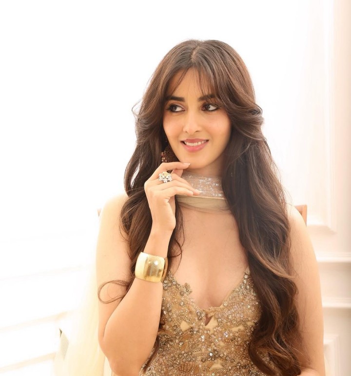 ଗ୍ଲାମର ଅନ୍ଦାଜ