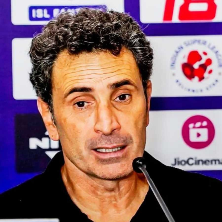 বৃহস্পতিবার আইএসএলের সেমিফাইনালে প্রথম পর্বের ম্যাচে জামশেদপুরের বিরুদ্ধে খেলতে নামবে মোহনবাগান। সেই ম্যাচের আগে নিজেদের লক্ষ্য জানিয়ে দিলেন বাগান কোচ হোসে মোলিনা।