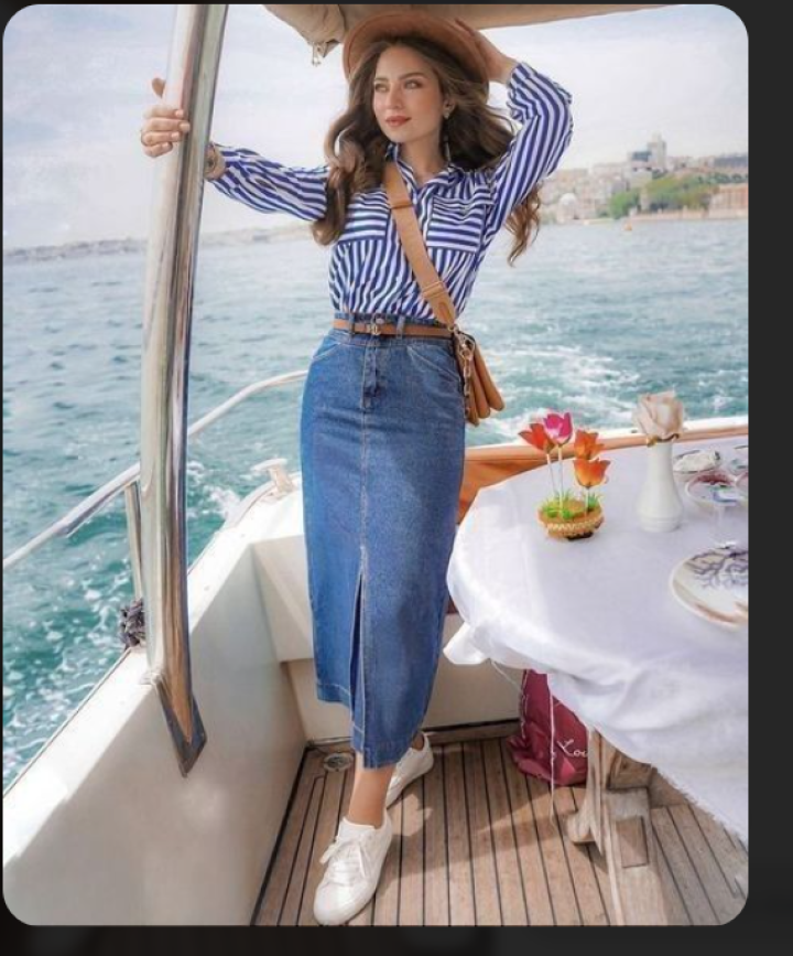 ನೋಡ ಎಷ್ಟು ಚಂದ