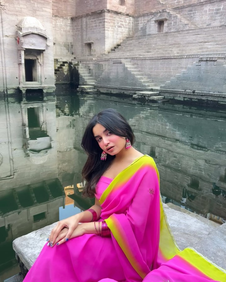 परम Sundari है आप.