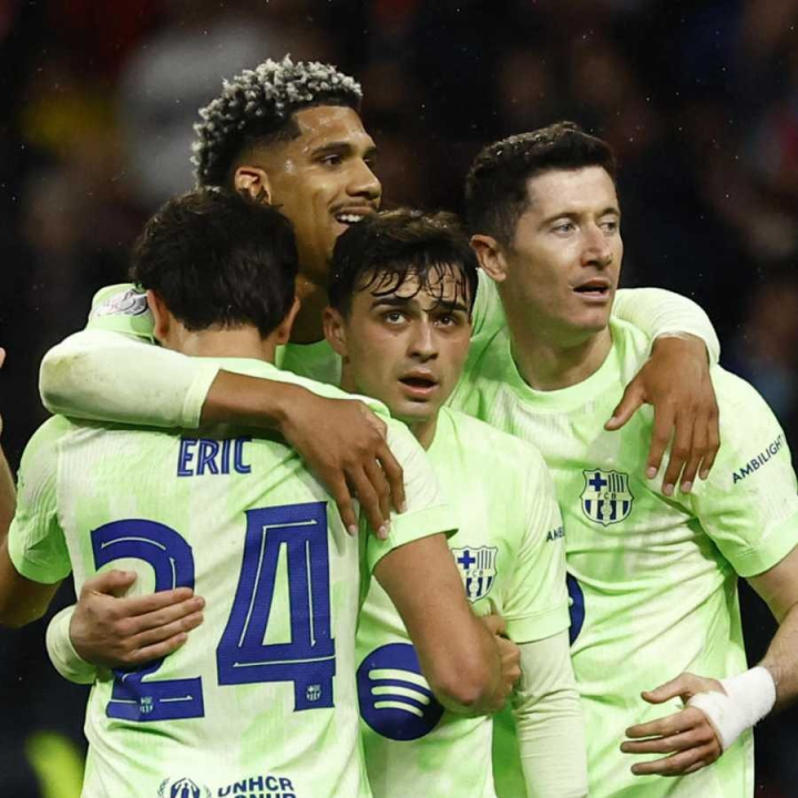 আবার একটি ফাইনালে ‘এল ক্লাসিকো’।  সেমিফাইনালের দ্বিতীয় পর্বে আতলেতিকো মাদ্রিদকে ১-০ গোলে হারিয়ে কোপা ডেল রে-র ফাইনালে উঠেছে বার্সেলোনা। ফাইনালে রিয়াল মাদ্রিদের মুখোমুখি বার্সা।