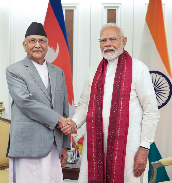 PM modi ne Srilanka ke PM se ki mulaqat aur sari baato par discussion kiya