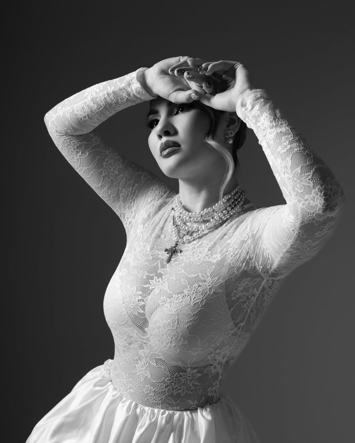 Black and white beauty..