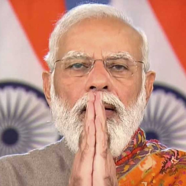 ওয়াকফ (সংশোধিত) আইন নিয়ে আবার বিরোধীদের নিশানা করলেন প্রধানমন্ত্রী নরেন্দ্র মোদী। একই সঙ্গে এই আইনের প্রশংসা করে তিনি বলেন, সামাজিক ন্যায়বিচারের দিকে একটি বড় পদক্ষেপ! তাঁর দাবি, এই আইন কংগ্রেসের তোষণের রাজনীতির বিরুদ্ধে জবাব।