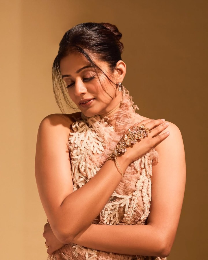 പ്രിയാമണി ഫാൻസ്‌ ഉണ്ടോ ?