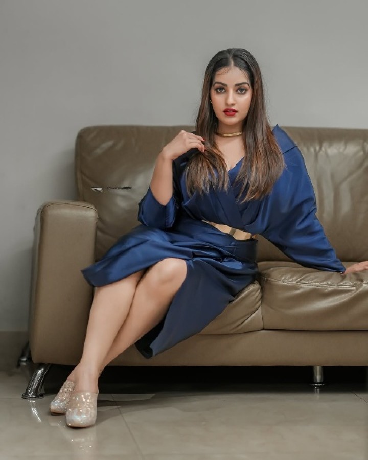 മാളവിക മേനോൻ.