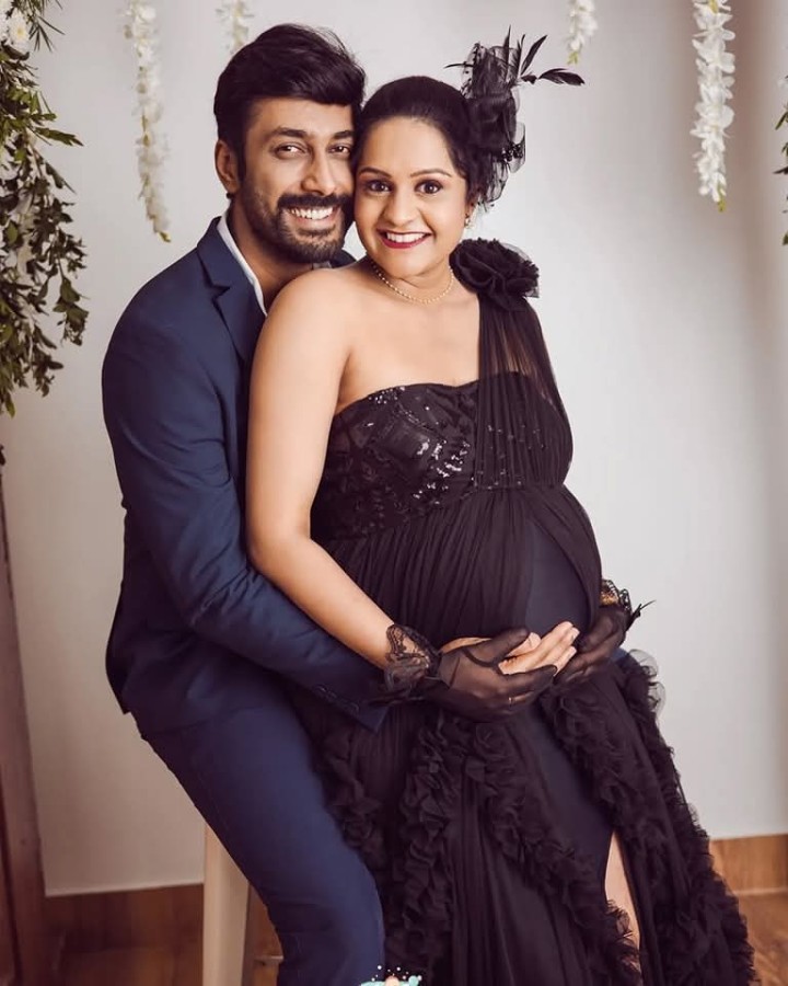 ಹೇಗಿದ್ದಾರೆ ನೋಡಿ ರಿಷಿ ಮತ್ತೆ ಅವರ ಹೆಂಡತಿ