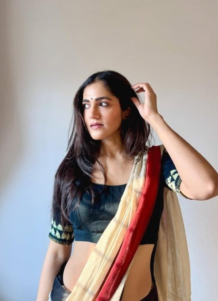 தங்கத்தாரகை மகளே!