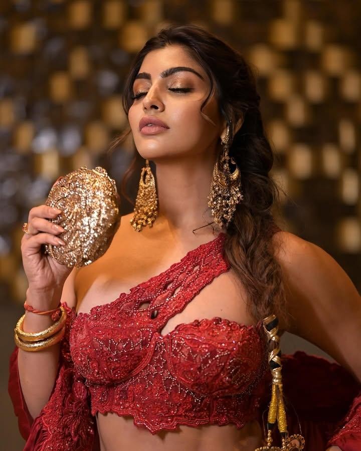 Akanksha Puri