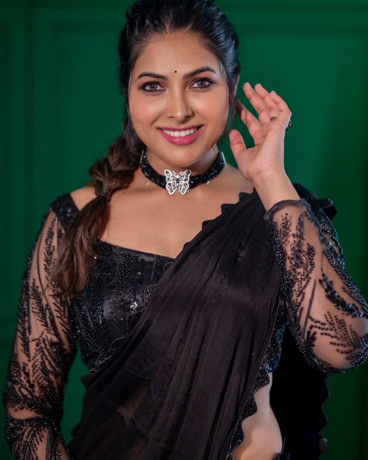 Divi Vadthya
