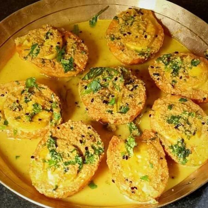 আপনার কেমন লাগে ডিম সর্ষে?