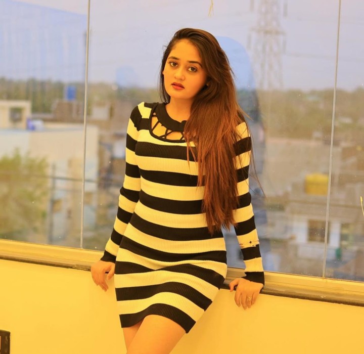ସୁନ୍ଦରୀ ଗ୍ଲାମର ଅନ୍ଦାଜ