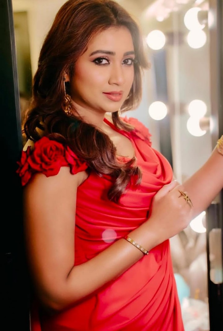 Gorgeous Shreya Ghoshal