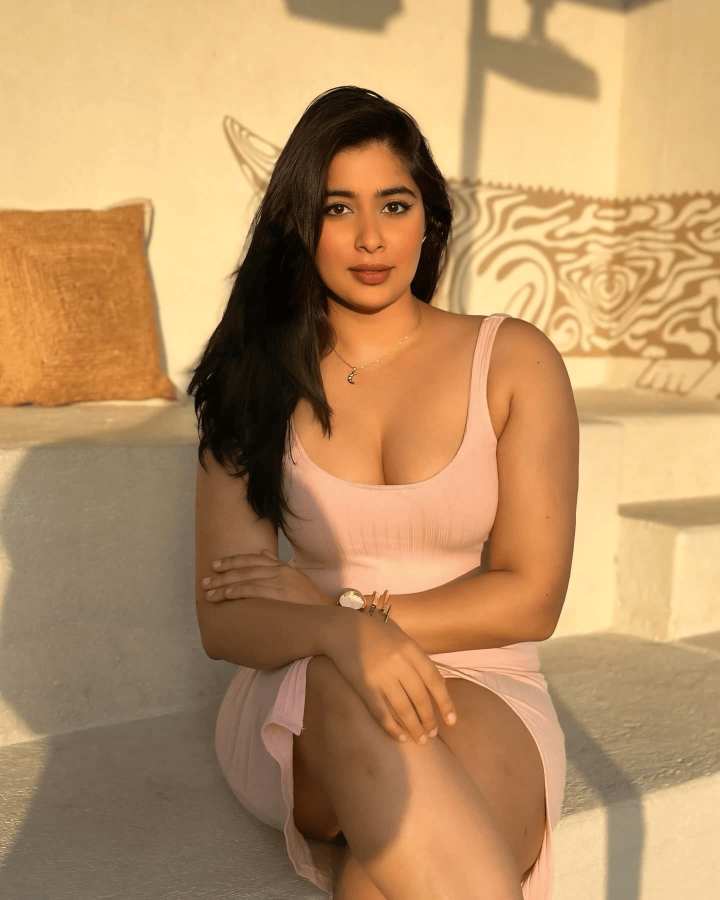Mere jeevan ki har khushi tere saath hai