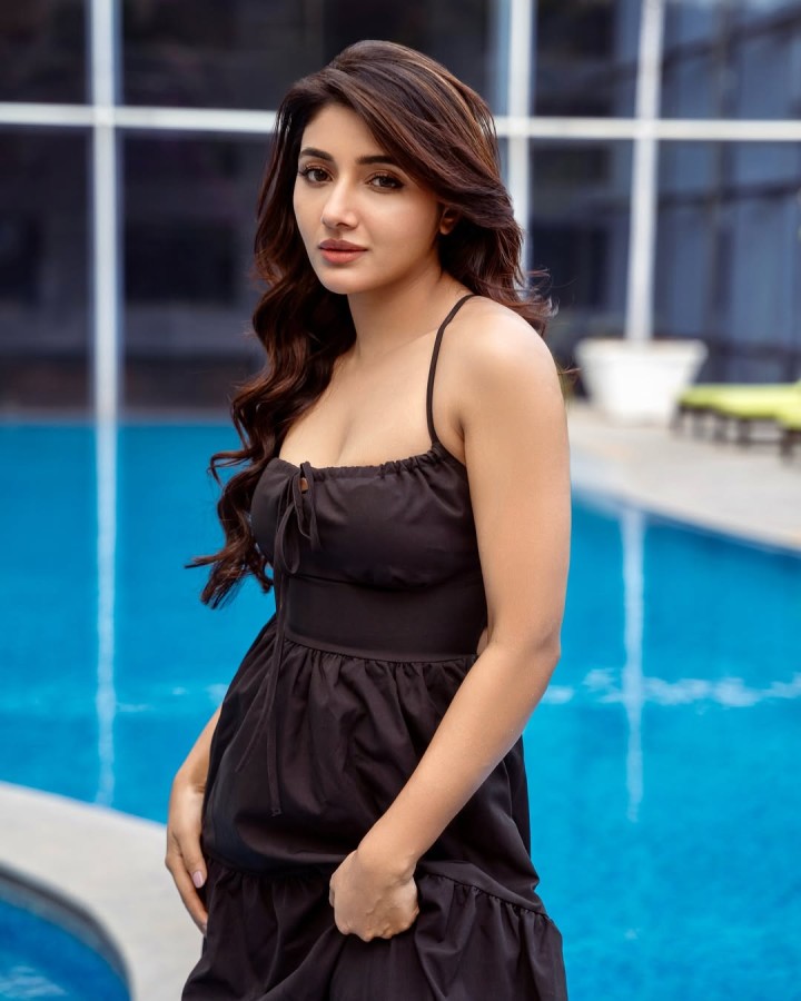 ആളെ മനസ്സിലായോ ?