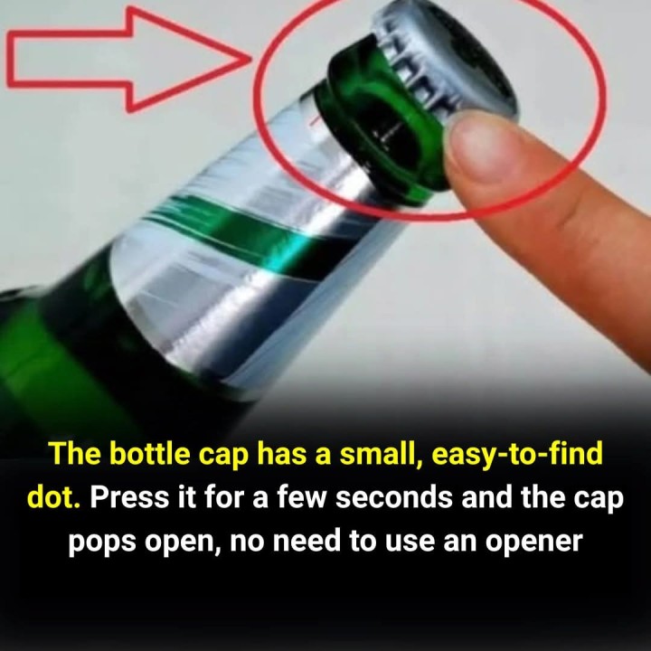 The bottle cap has a small, easy-to-find dot.
