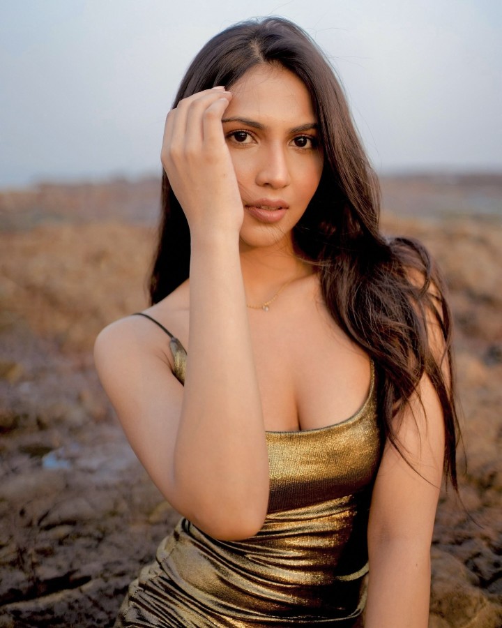 Main apni beauty ko apne andaaz mein show kar rahi hoon