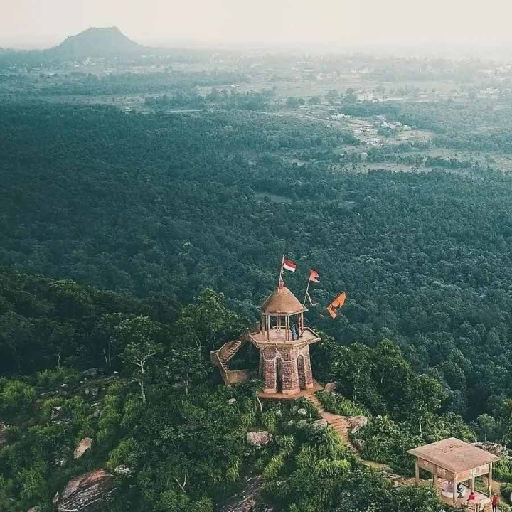 বৈশাখের ছুটিতে ঘুরে নিতে পারেন হাজারিবাগ।