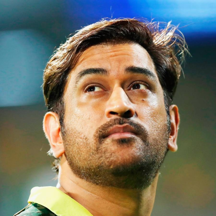 প্রথম দল হিসাবে আইপিএলের প্লে-অফের লড়াই থেকে বিদায় নিয়েছে চেন্নাই সুপার কিংস। তার মাঝেই এই বার ধোনিরও বিদায়ের ইঙ্গিত পাওয়া যাচ্ছে। এ বারই কি শেষ বার আইপিএলে দেখা যাচ্ছে তাঁকে? এ বার কি অবসর নেবেন তিনি? পঞ্জাব ম্যাচের পর জল্পনা বাড়ালেন মাহি নিজেই।