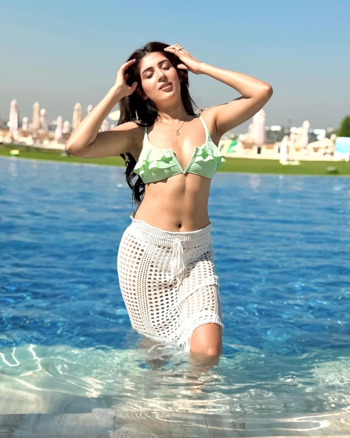 Mere jeevan ki sabse badi khushi tu hai