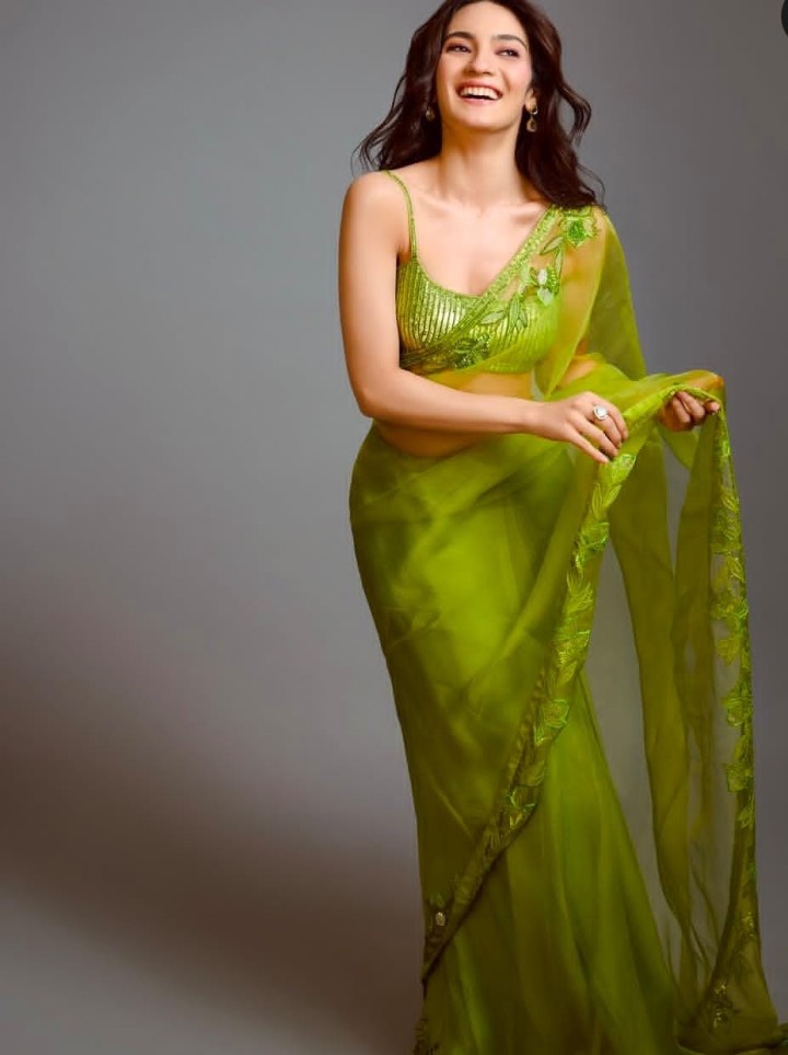 The beauty with acting skills
