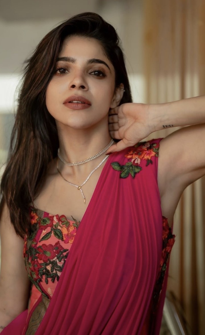 திவ்யபாரதி