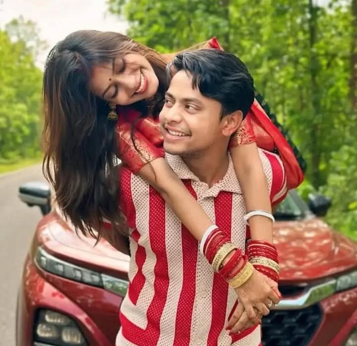 କାହାକୁ ଏଇ ଯୋଡି ଭଲ ଲାଗେ