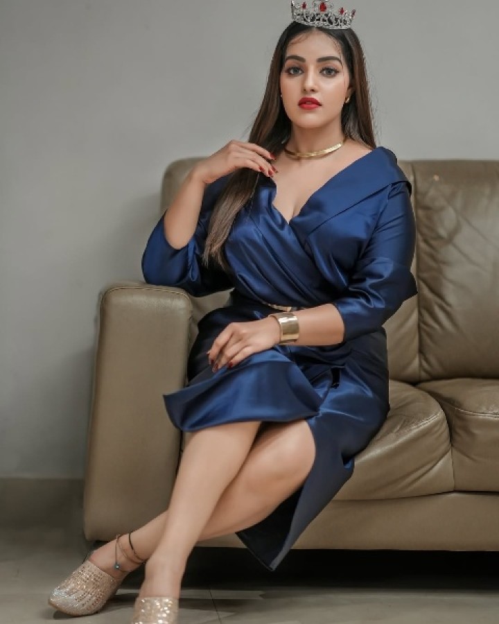 മാളവിക മേനോൻ