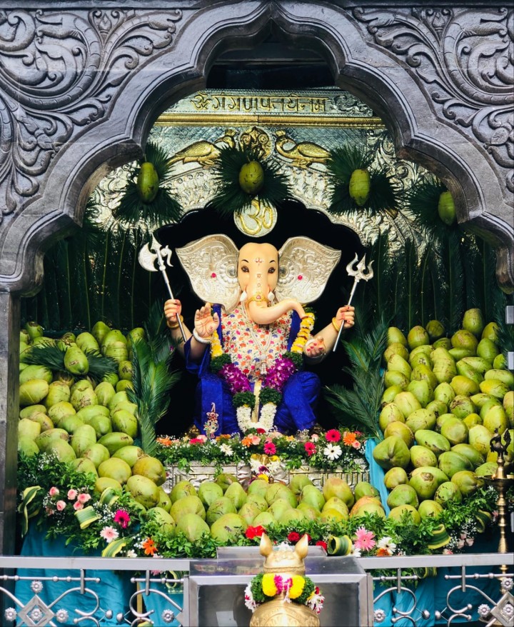गणपती बाप्पा मोरया