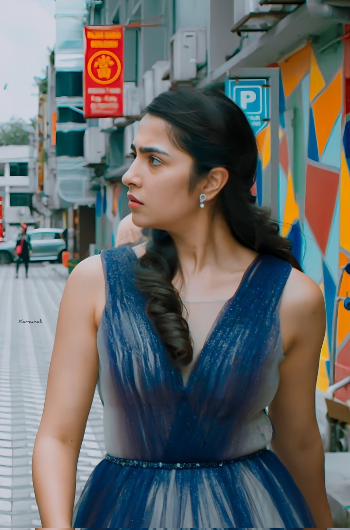 ఎవరో కామెంట్ చేయండి