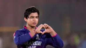 সূর্যবংশীর ব্যাটিং বৈভবকে আর উপেক্ষা করা গেল না! ভারতীয় 'এ' দলে সুযোগ পেলেন কিশোর তারকা
