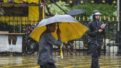 Mumbai Weather: मुंबई-ठाणे में ऑरेंज अलर्ट, तूफानी हवाओं के साथ होगी भारी बारिश, BMC ने जारी की एडवाइजरी