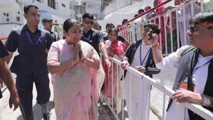 Delhi CM Rekha Gupta Visits Vaishno Devi, Prays For Health, Prosperity And Nation’s Progress