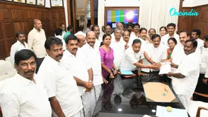 Aiadmk Rift Widens In Tamil Nadu Assembly As 30 Mlas Stay Away From Eps Camp 8084239.html